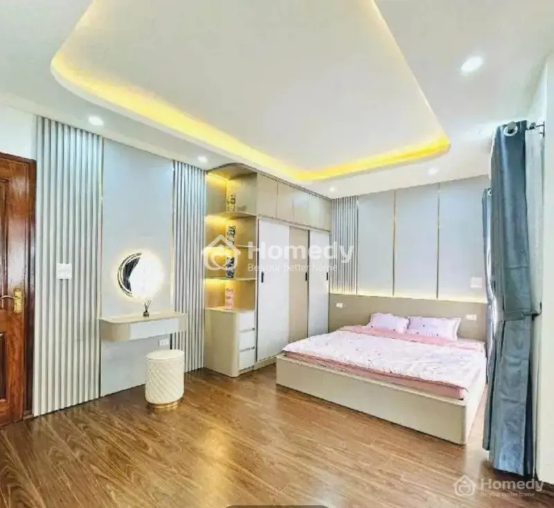 Siêu Phẩm Võ Thị Sáu 45 M ,4 Ngủ Master,Thang Máy, Mặt Tiền Khủng, Gần Phố