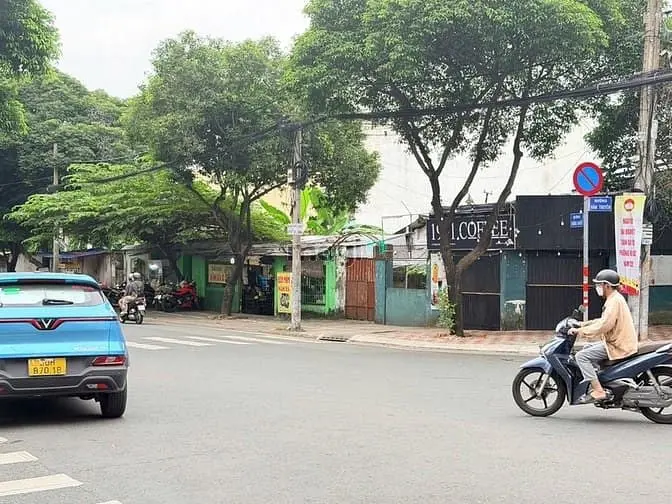 Chính Chủ Gửi Bán Lô Đất Góc 3 Mặt Tiền Thống Nhất - Hàn Thuyên