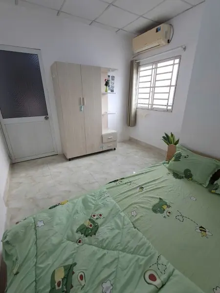 Phòng Trọ Tách Bếp Riêng Biệt Phòng Ngủ - Cửa Sổ - 35M2 - Ngay Cầu Kiệu - Đh Isb - Chợ Tân Định