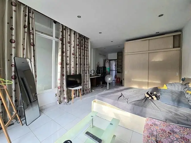 Trọ Trung Tâm Quận 1 Ban Công Lớn Gần Bùi Viên, Vlu. Full Nội Thất