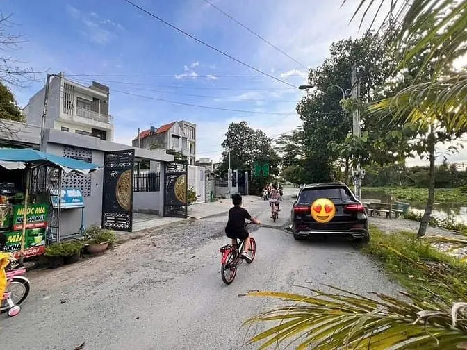 Nhà Thạnh Xuân 43 Quận 12 Dt 5X28M Sân Ôtô Có 3Pn Giá: 12Tr Tháng