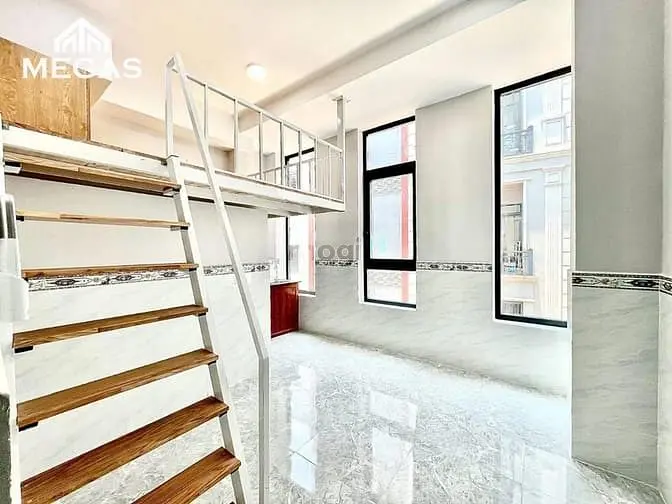 Duplex Cửa Sổ Siu Thoáng, Nằm Ngay Trung Tam Bình Thạnh