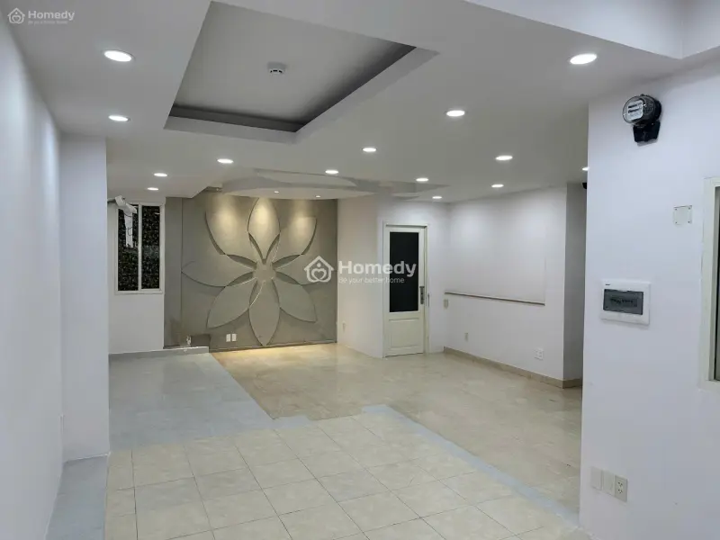 Nhà Siêu Rộng Trường Sơn – Tân Bình, Ngang 5M, Giá 23.5 Tỷ!