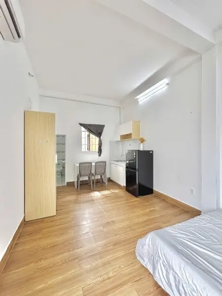 Cam Kết Y Hình_Cho Thuê Phòng Bình Thạnh Rộng 38M2 Ban Công Full Nội Thất Gần Cầu Bông Giáp Q1