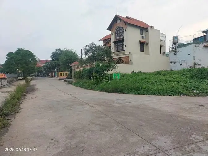 Quận 12, Bán Đất Khu Biệt Thự Thạnh Xuân, Lô Góc 20X25M 542M2 Thổ Cư