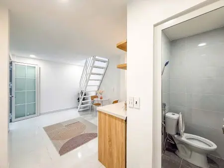 9Tr7 - 2 Phòng Ngủ 1 Trệt 1 Lầu - Gần Chợ 200