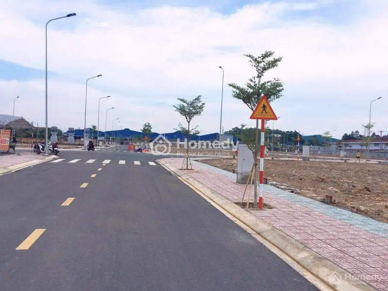 Chính Chủ Cần Bán Gấp Lô Đất 80M2 Ngay Khu Công Nghiệp Vsip Bình Dương Gần Lego, Thaco