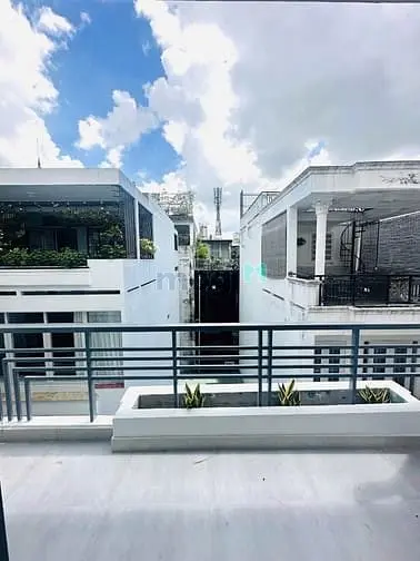 Căn Hộ 1Pn 45M2, Ban Công Lớn, Nhận Pet, Ngay Cv Gia Định, Gần Sân Bay