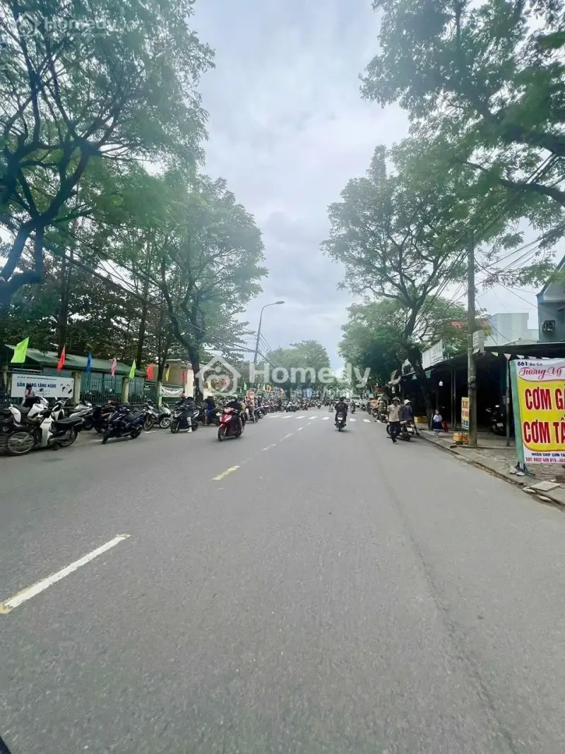 Bán Nhà 3 Tầng Mặt Tiền Kinh Doanh Đường Âu Cơ . Giá 6 Tỷ 500 , Số Lượng Dân Sinh Qua Lại Đông Đúc