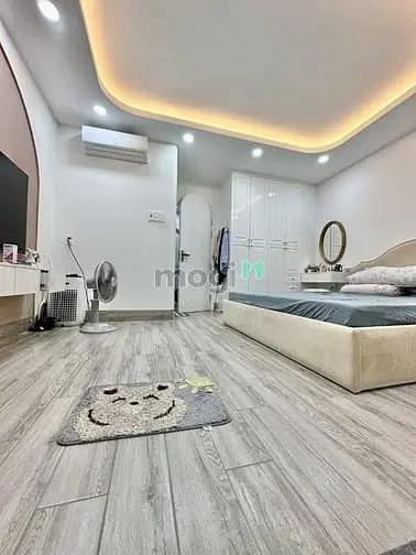 Khu Vip Dương Quảng Hàm - 62M2 Vuông A4 - 5 Tầng - Hẻm 6M - Chỉ 9 Tỷ 8