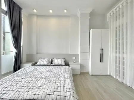 Cho Thuê Căn Hộ 1 Phòng Ngủ Full Nội Thất Máy Giặt Riêng Ban Công Lớn Nguyễn Trãi 23/9 Quận 1
