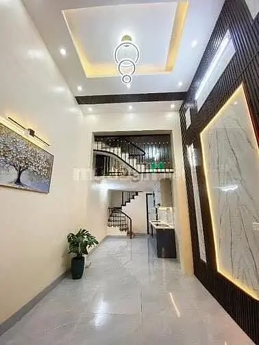 Bán Nhanh Nhà Đầu Ngõ Bạch Đằng, Giá 9.5 Tỷ, 31M2X4T, Ở Luôn