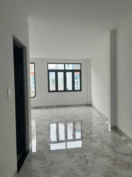 Cho Thuê Nhà Nguyên Căn Ngay Mới Xây Dựng 100% Đường Lê Văn Việt