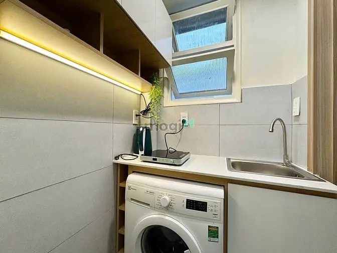 Cho Thuê Căn Hộ 1Pn Máy Giặt Riêng, Full Nội Thất Ngay Lý Tự Trọng Q1