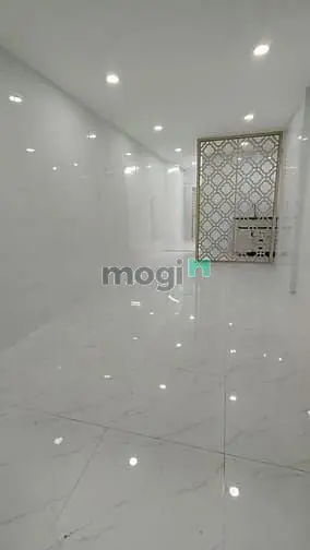 Q10- Bà Hạt- 4 Tângw 4Pn- Hẻm 3G Sát Hẻm Ôto