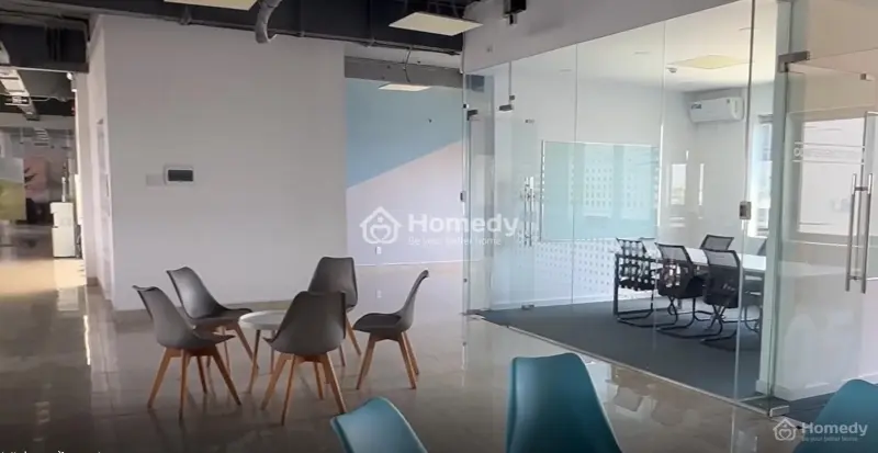 Cần Mặt Bằng Rộng 300M²? Tầng 4 Sẵn Trống –Đã Có Sẵn Bàn Ghế Và Phòng Họp, Setup Linh Hoạt