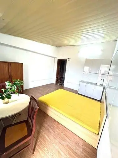 Cho Thuê Phòng Trọ 4.5Tr Nguyễn Khuyến, Đống Đa, Đi Bộ Ra Quốc Tử Giám