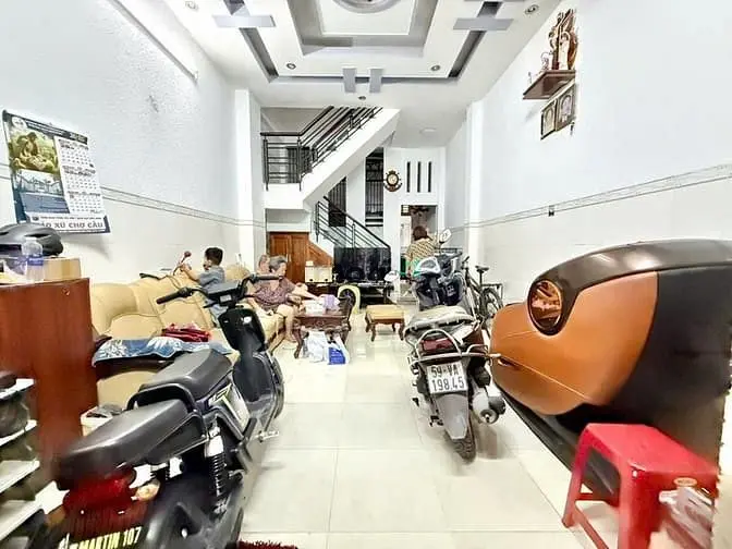 Nhà 3 Tầng Hẻm Thông Xe Hơi Đường Nguyễn Văn Quá, Q 12, 4X13, 5,35 Tỷ