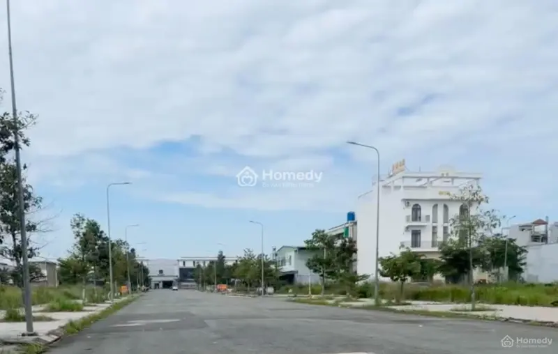 Chính Chủ Bán Đất Mặt Phố Ngang 6M Ngay Bờ Hồ Lớn Kdc Tân Đô, Đức Hoà Hạ, Long An