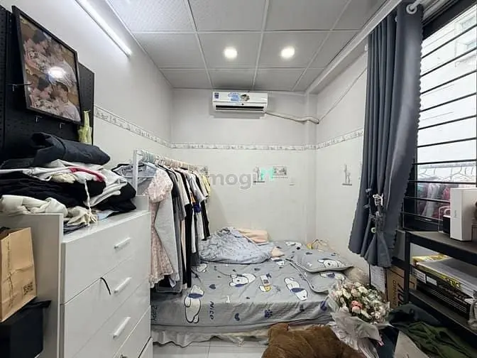 Phú Nhuận- Duy Tân 35M2- 3 Pn- 5M Ra Mặt Tiền Giá Tốt