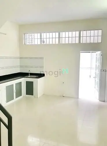 Cho Thuê Nhà 1 Lầu Hẻm Xe Hơi 1135 Huỳnh Tấn Phát, Phú Thuận, Quận 7