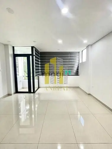 🏢 Cho Thuê Nhà Văn Phòng Hầm, Thang Máy, 5 Lầu – Giá Chỉ 30 Triệu