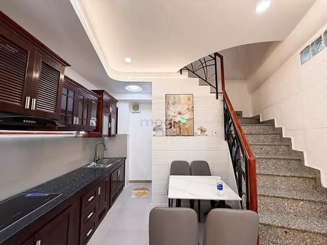 Phú Nhuận- Nguyễn Đình Chính- 2 Pn Lớn- 2 Căn Ra Hẻm Lớn.