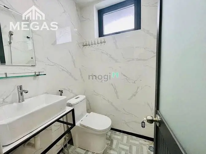 Phòng Trọ Giá Rẻ Sẵn Máy Lạnh An Ninh Rộng 30M2 Ngay Đại Học Văn Lang