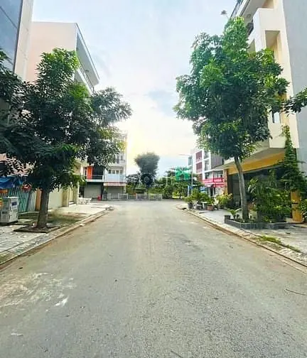 Giá Tốt Đầu Tư - 2 Lô Đất 7X19M Đường Số Liền Kề Phú Mỹ Hưng, Quận 7