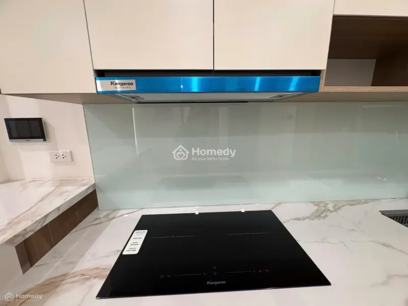 Chính Chủ - Bán Chung Cư D1 Lạc Long Quân - Chợ Bưởi - Hồ Tây. Full Nội Thất