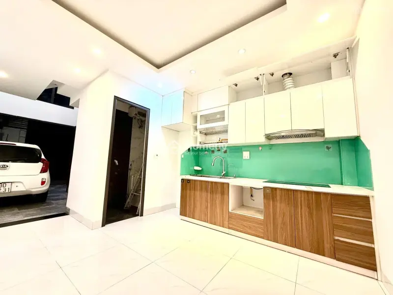 Siêu Phẩm Lô Góc Phố Đông Ngạc 42M2, 5T, Ô Tô 7C Vào Nhà, Ngõ Thông Kinh Doanh