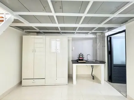 Duplex Tiện Nghi Cửa Sổ Đón Nắng-Thép Mới Ngay Chợ Hoàng Hoa Thám