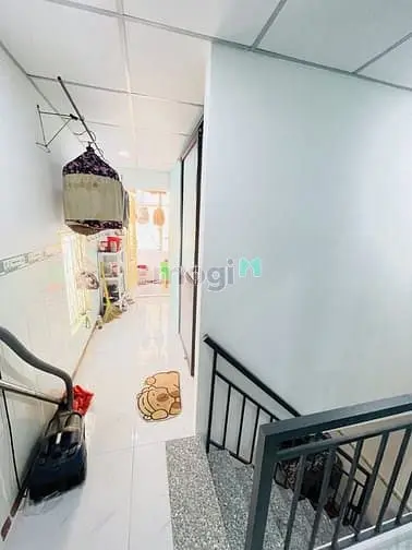 Chỉ 4.2 Tỷ Có Nhà 2 Tầng Đẹp Ở Ngay 90M2 Sd:(4.5X10M) Hoà Bình Q11