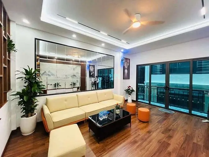 Bán Nhà Bùi Xương Trạch Ô Tô Đỗ Cửa, Kinh Doanh Tốt, Mt 3.5M, 35M2 *5T