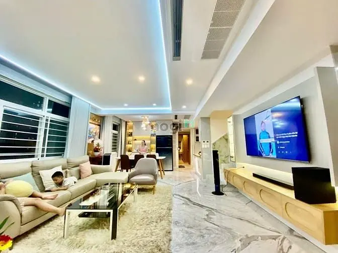 Cho Thuê Nhanh Penhouse 4Pn Đối Diện Chung Cư Midtown