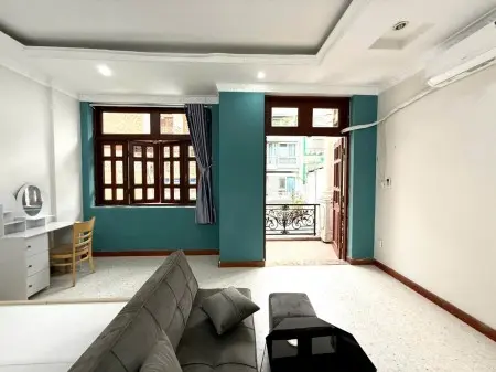 Căn Studio Ban Công Rộng – Full Nội Thất – Đường Bạch Đằng, Tân Bình