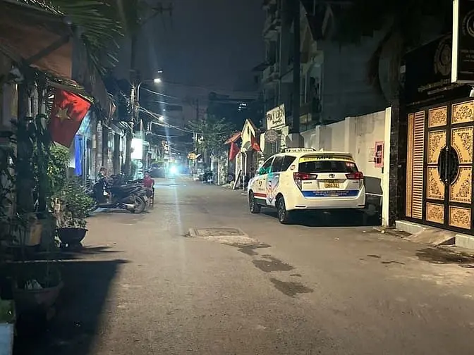 Nhà Đẹp 5 Lầu Hẻm 872 Quang Trung Ngang 4M 88M2 Gần Trường Nhỉnh 12 Tỷ