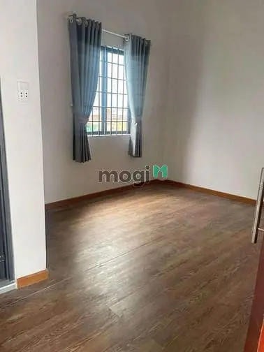 Mặt Tiền Thích Quảng Đức 2 Tỷ 890 1T 2L 2Pn 2Wc Shr