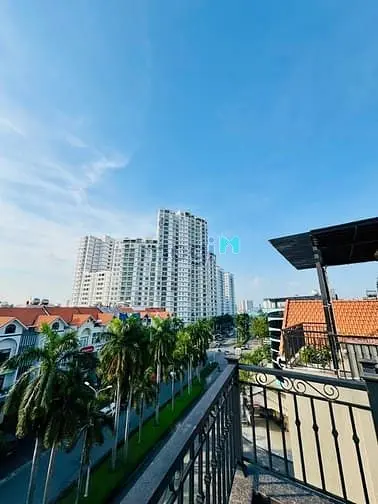 Góc 2Mt Nguyễn Thị Thập Q7 Dt 10X20M Hầm 1 Trệt 4 Lầu Sân Thượng