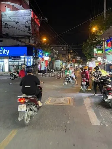 Hàng Hiếm Gần Chợ Gò Xoài – Góc 2Mặt Hẻm Xe Hơi– 2Tầng –Chỉ Nhỉnh 2Ty