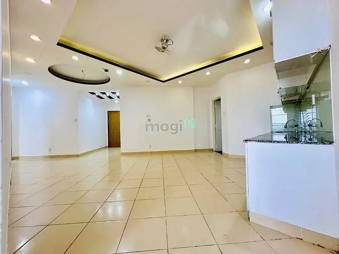 Bán Căn Hộ 8X Đầm Sen - Nhà Đẹp, Tầng Cao, View Thoáng