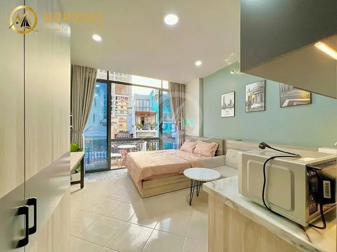 Căn Hộ Ở Mặt Tiền Đề Thám Q1, Phòng Ban Công/Cửa Sổ, Máy Giặt Riêng