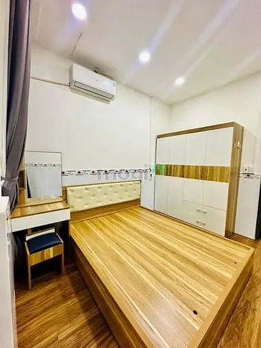 Nhà Phố Trung Tâm Quận 11 - Không Gian Sống Đẳng Cấp - Giá Thuê Hợp Lý