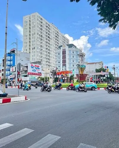 Chỉ 4.2 Tỷ Có Nhà 2 Tầng Đẹp Ở Ngay 90M2 Sd:(4.5X10M) Hoà Bình Q11