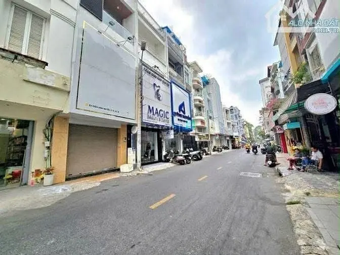 Q10- Trần Minh Quyền-5Pn- 4X20- Dòng Tiền 500Tr/N