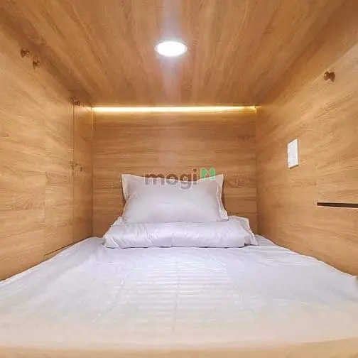 Phòng Ktx Nữ Có Ban Công Trung Tâm Quận 1, Toilet+ Bếp Riêng