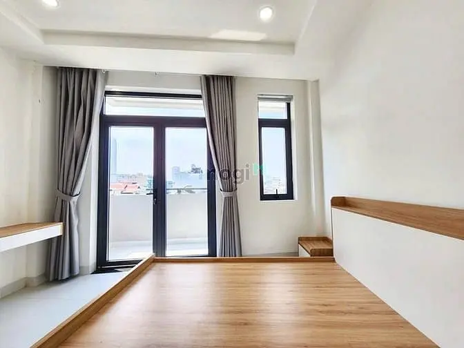 Cho Thuê Chdv 2 Phòng Ngủ Full Nội Thất Bancol Ngay Lũy Bán Bích