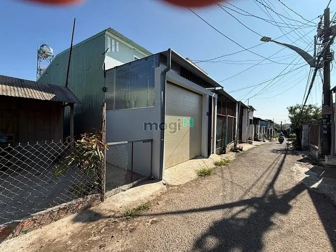 Bán Nhà Mặt Tiền Tăng Bạt Hổ, P Yên Đỗ, Gia Lai