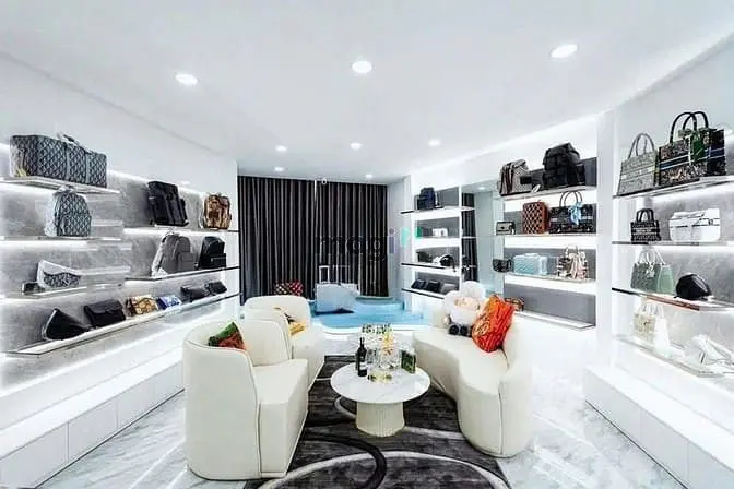 Cho Thuê Nhà Nguyên Căn - Ngay Khách Sạn Pullman