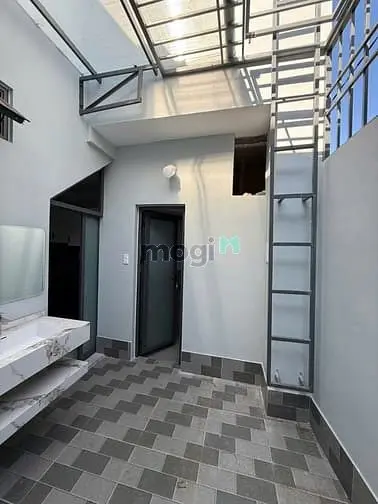 Bán Nhà Mặt Tiền Tăng Bạt Hổ, P Yên Đỗ, Gia Lai